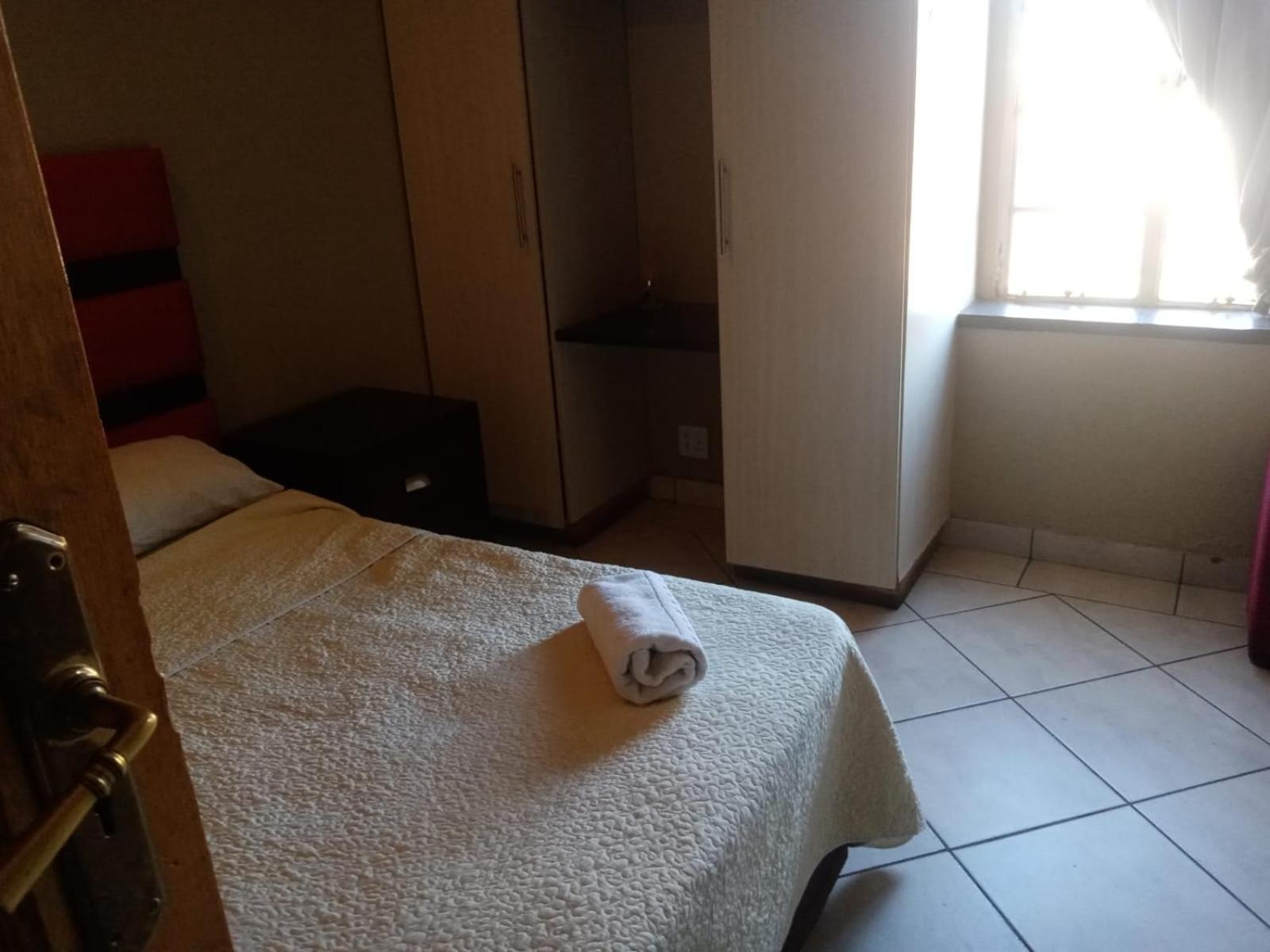 Ebony Guest House Pretoria-Noord Eksteriør billede